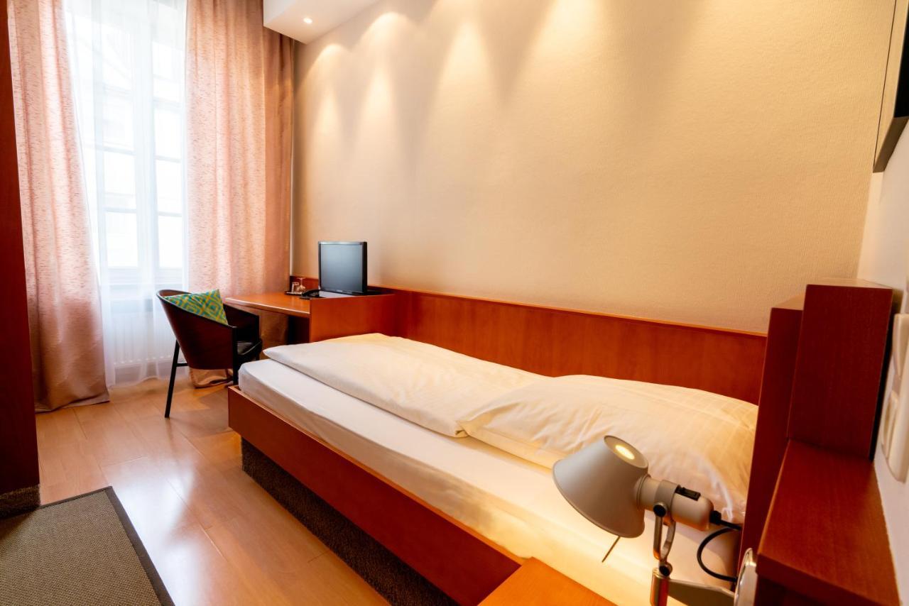 Hotel Carlton Мюнхен Екстер'єр фото